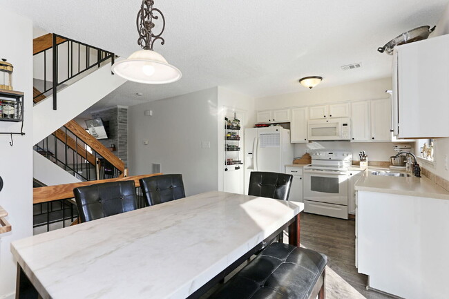 Building Photo - Welcome Home!