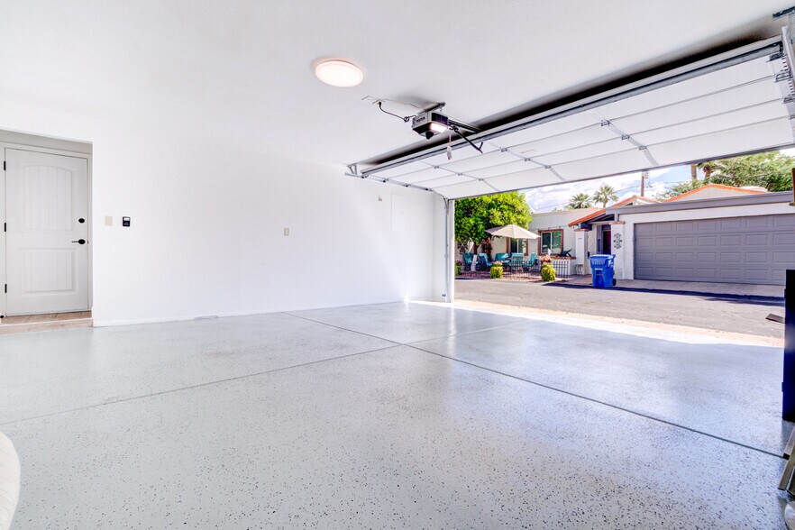 Building Photo - 6110 N 13th St