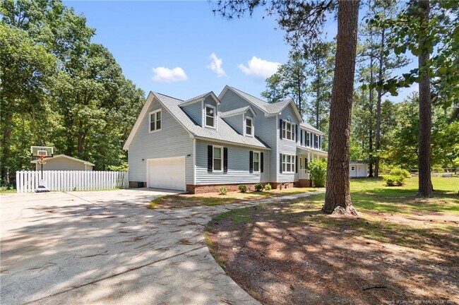 Building Photo - 3412 Cedar Hill Dr