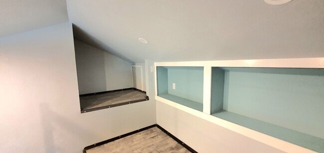 Primary Photo - ALL BILLS PAID! Spacious LOFT living space...