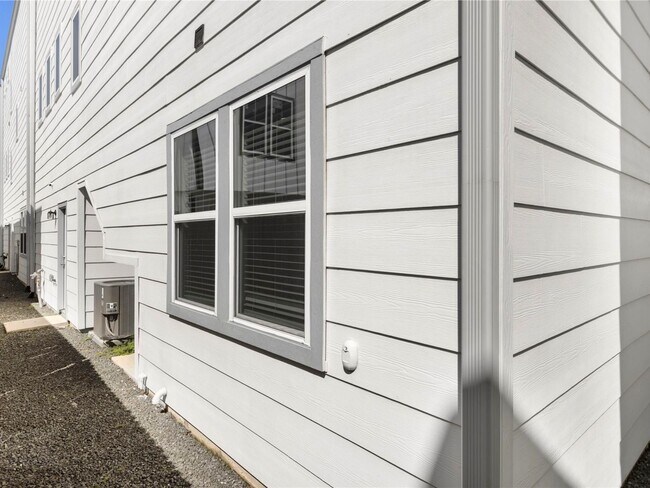 Building Photo - 9009 Lonestar River Ln