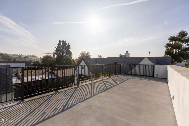 Building Photo - 5150 Loleta Ave