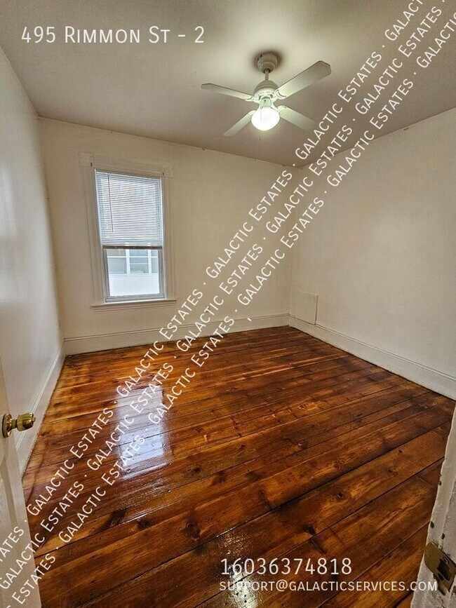 Building Photo - 495 Rimmon St