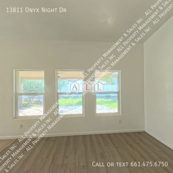 Building Photo - 13811 Onyx Night Dr