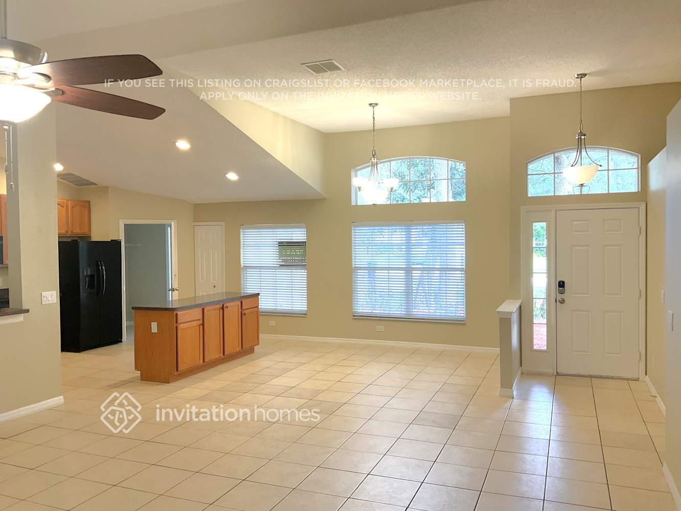 Building Photo - 1461 Maple Leaf Ln