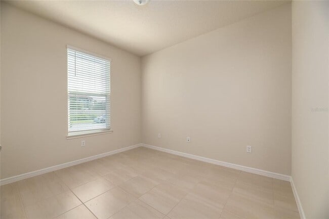 Building Photo - The perfect home waiting for you!