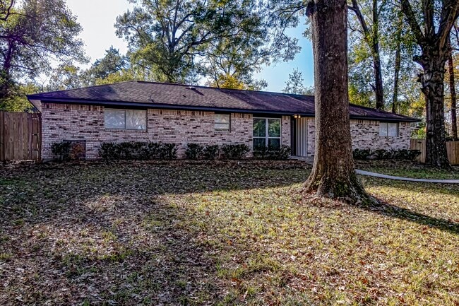 Building Photo - 118 Milliken Dr