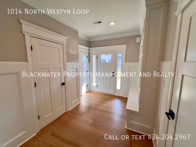 Building Photo - 3 Bedroom Townhome in Westyn Village!