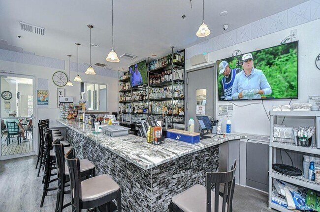 Building Photo - 8005 Shaddock Pl