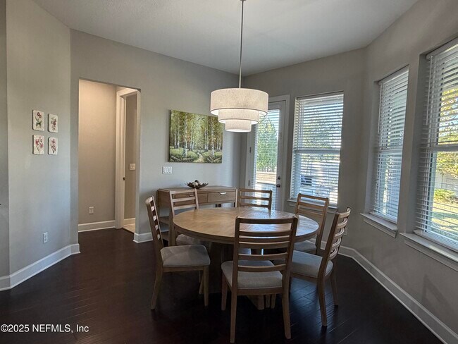 Building Photo - 168 Bronson Pkwy