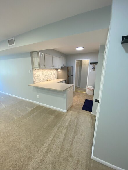 Building Photo - 5340 Holmes Run Pky