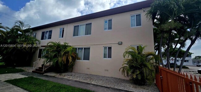 Building Photo - 615 82nd St