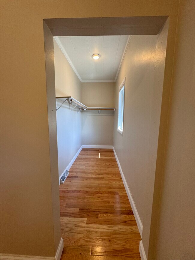 Bedroom #1 Closet - 313 Chestnut St