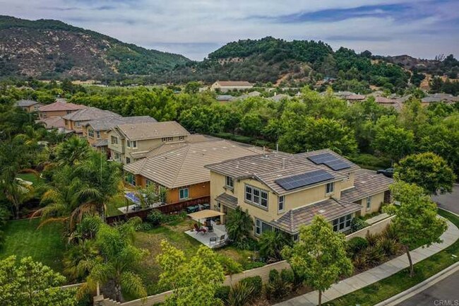 Building Photo - 578 Eureka Dr