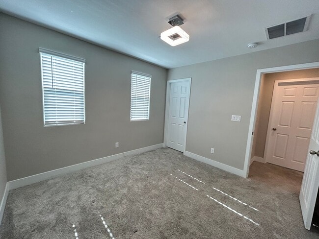 Building Photo - Modern Luxury Mesquite, NV Home!