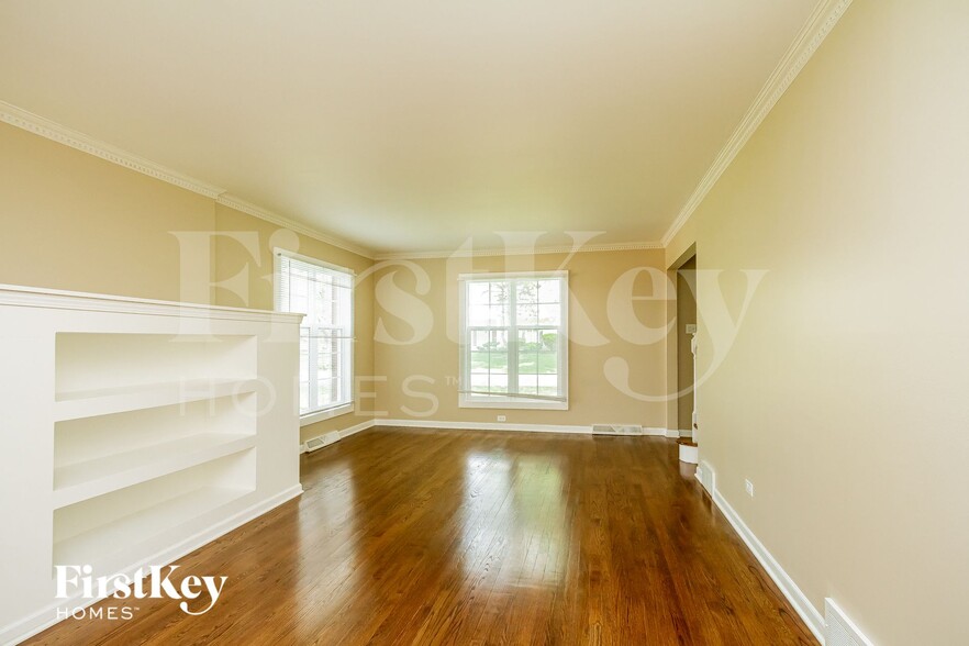 Building Photo - 20460 Arcadian Dr