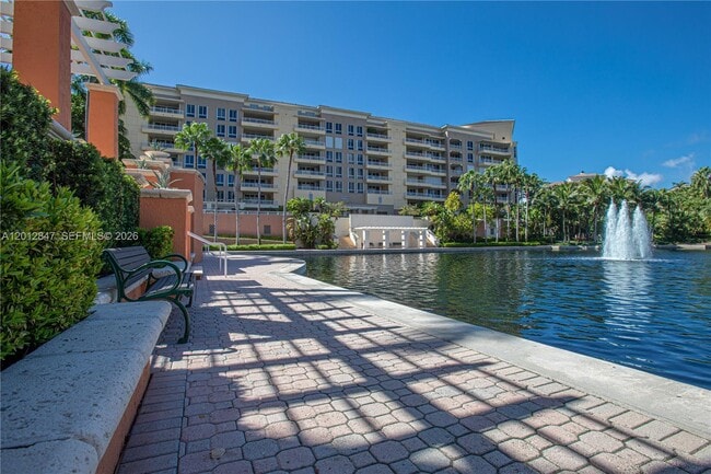Building Photo - 731 Crandon Blvd