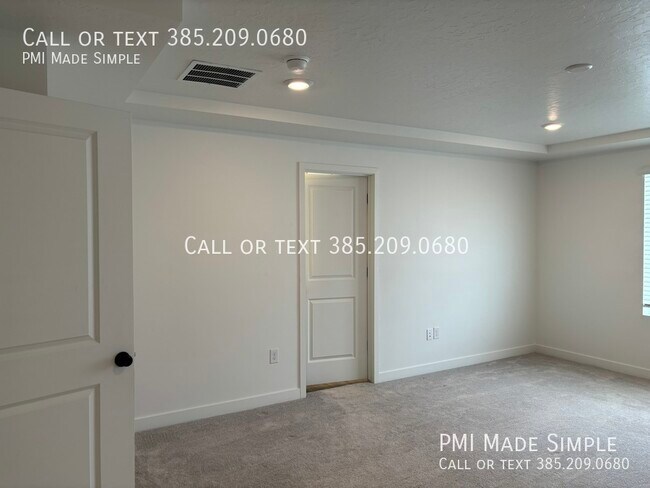 Building Photo - 4140 W Holbrook Way