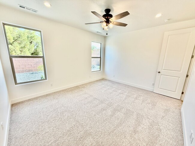 Building Photo - Brand New Four-Bedroom Home in Hurricane