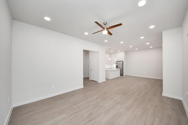 Building Photo - 7318 Leighton Mdw Ln