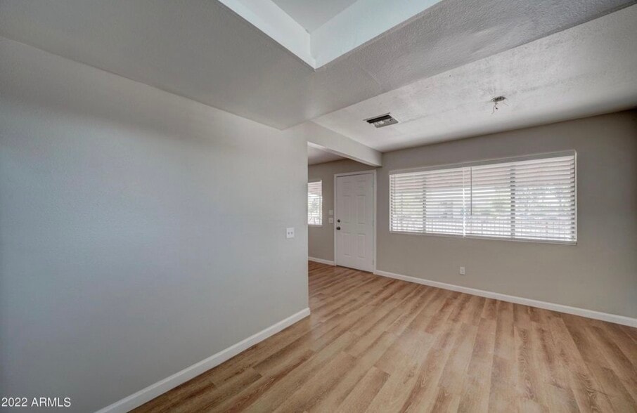 Building Photo - 5301 W Campbell Ave