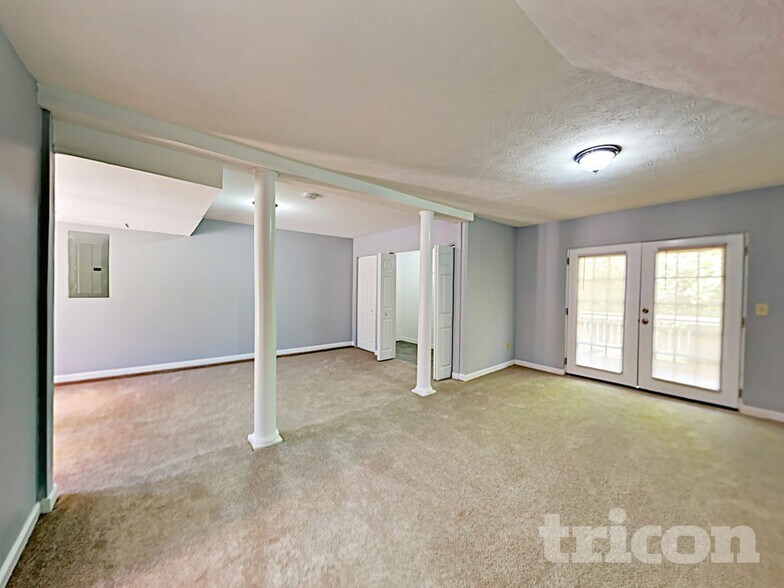 Building Photo - 5530 Marbut Forest Way