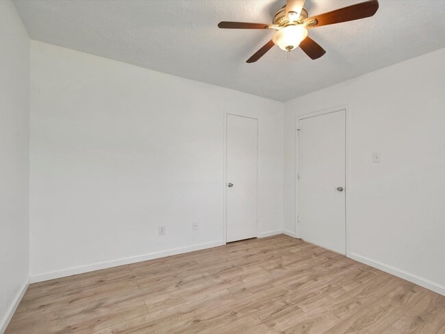 Building Photo - 2515 Northern Dr