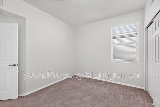 Building Photo - 6412 Sincho Ave