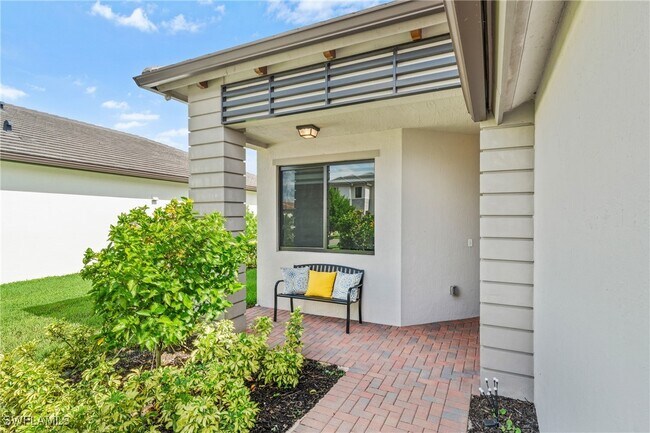 Building Photo - 4951 Brigata Wy