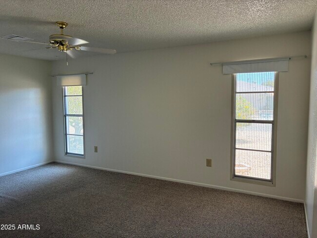 Building Photo - 17807 N 125th Dr