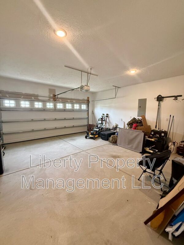 Building Photo - 378 Sandy Grove Rd