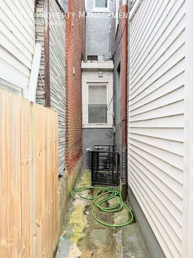 Building Photo - 4113 Powelton Ave
