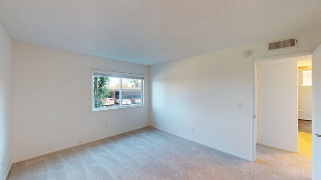 Building Photo - 400 Alameda del Prado