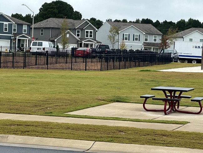 Building Photo - 1632 Laforce Cv