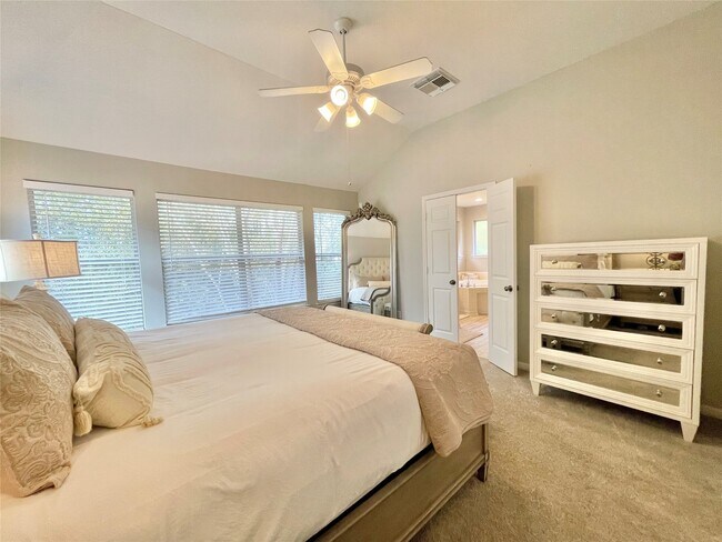 Building Photo - 46 Flickering Sun Ct