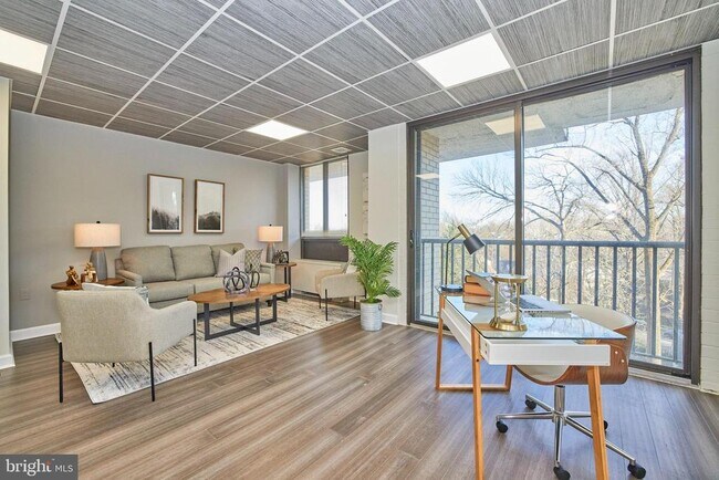 Building Photo - 4242 East-West Hwy