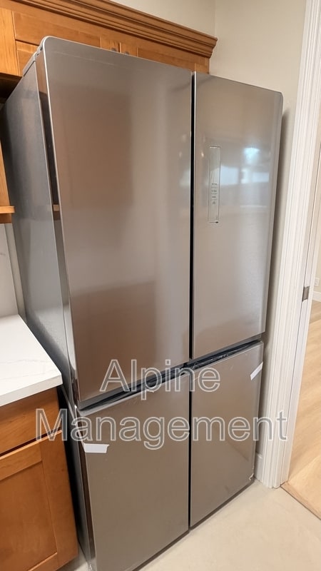 Building Photo - 40983 Pajaro Dr