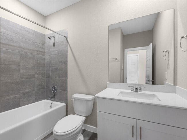 Building Photo - 1749 Succotash Oak Ct