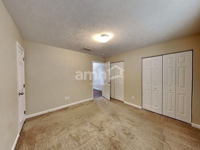 Building Photo - 3524 Boxelder Wy