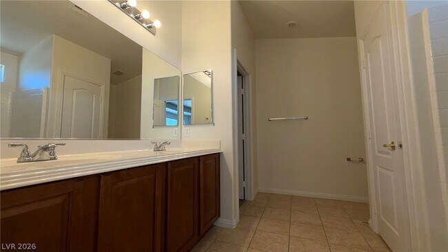 Building Photo - 8493 Gardena Hills Ave