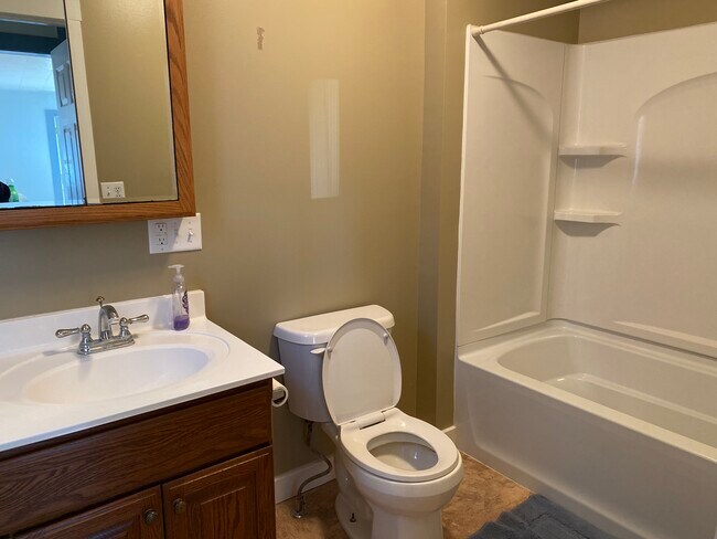 Building Photo - 201 2nd Ave NE