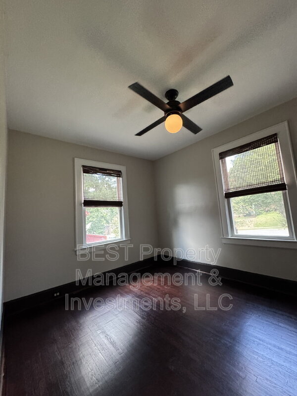Building Photo - 2208 Wilmore Dr