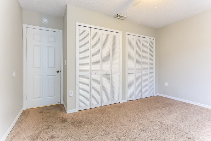 Building Photo - 18750 NW 1st St