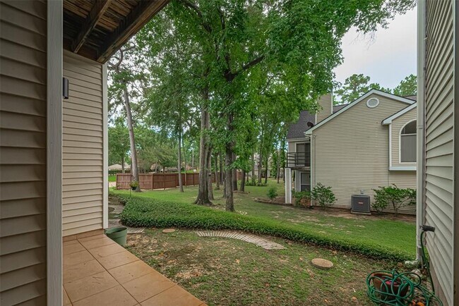 Building Photo - 3315 Golden Trails Dr