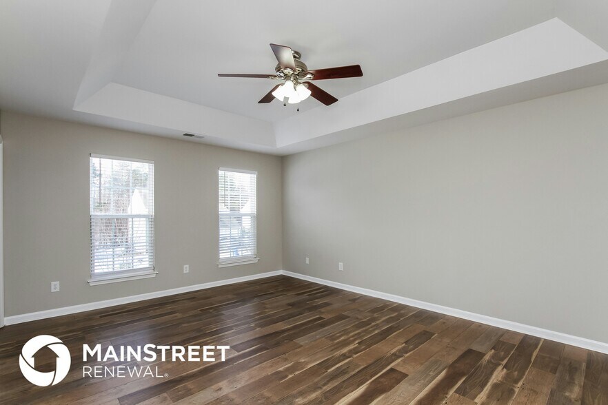 Building Photo - 756 Georgie St