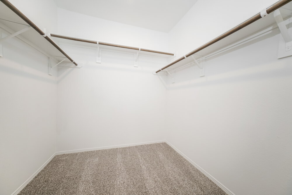 Building Photo - 16731 Rover Ln