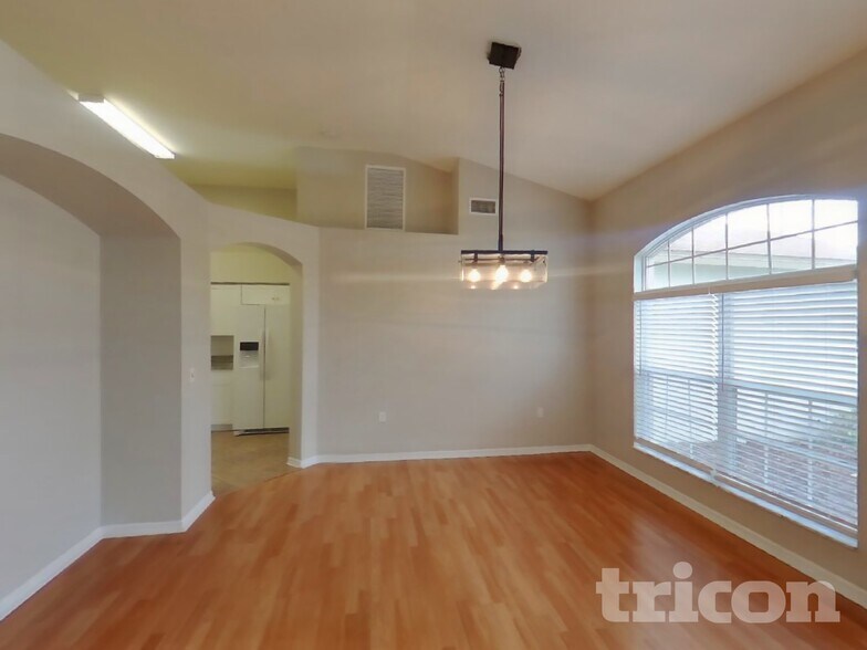 Building Photo - 29728 Morwen Pl