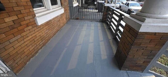 Building Photo - 4527 N Carlisle St