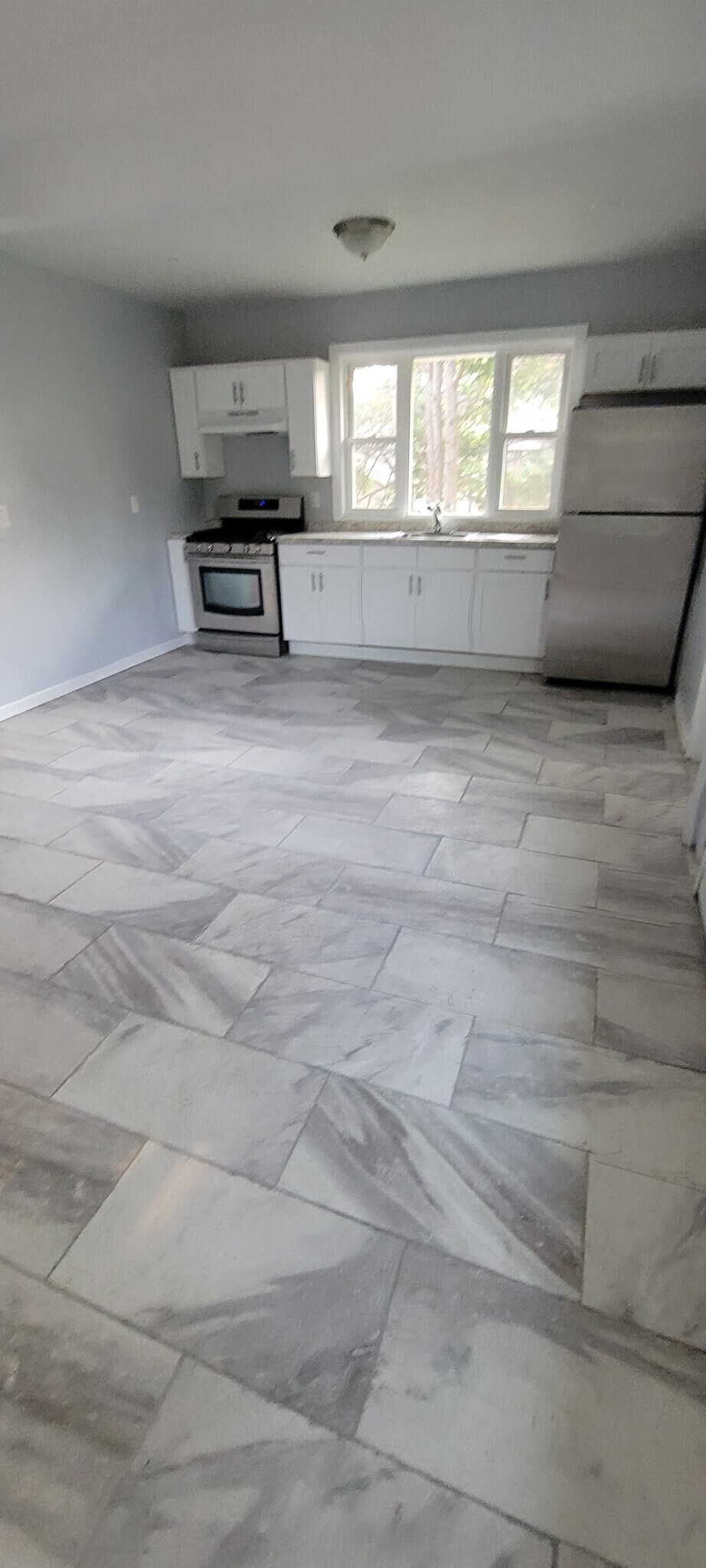 Kitchen - 118 Warrenton Ave