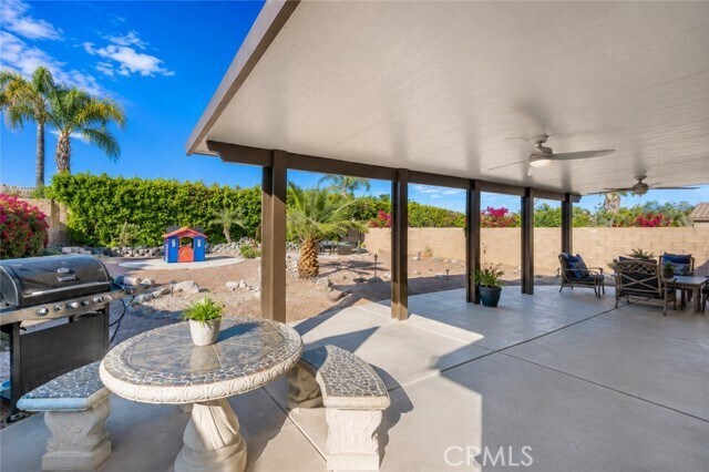 Building Photo - 748 Mira Grande